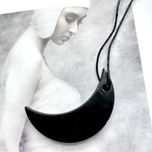 Elite Shungite Crescent Moon Healing EMF Protection Pendant Necklace